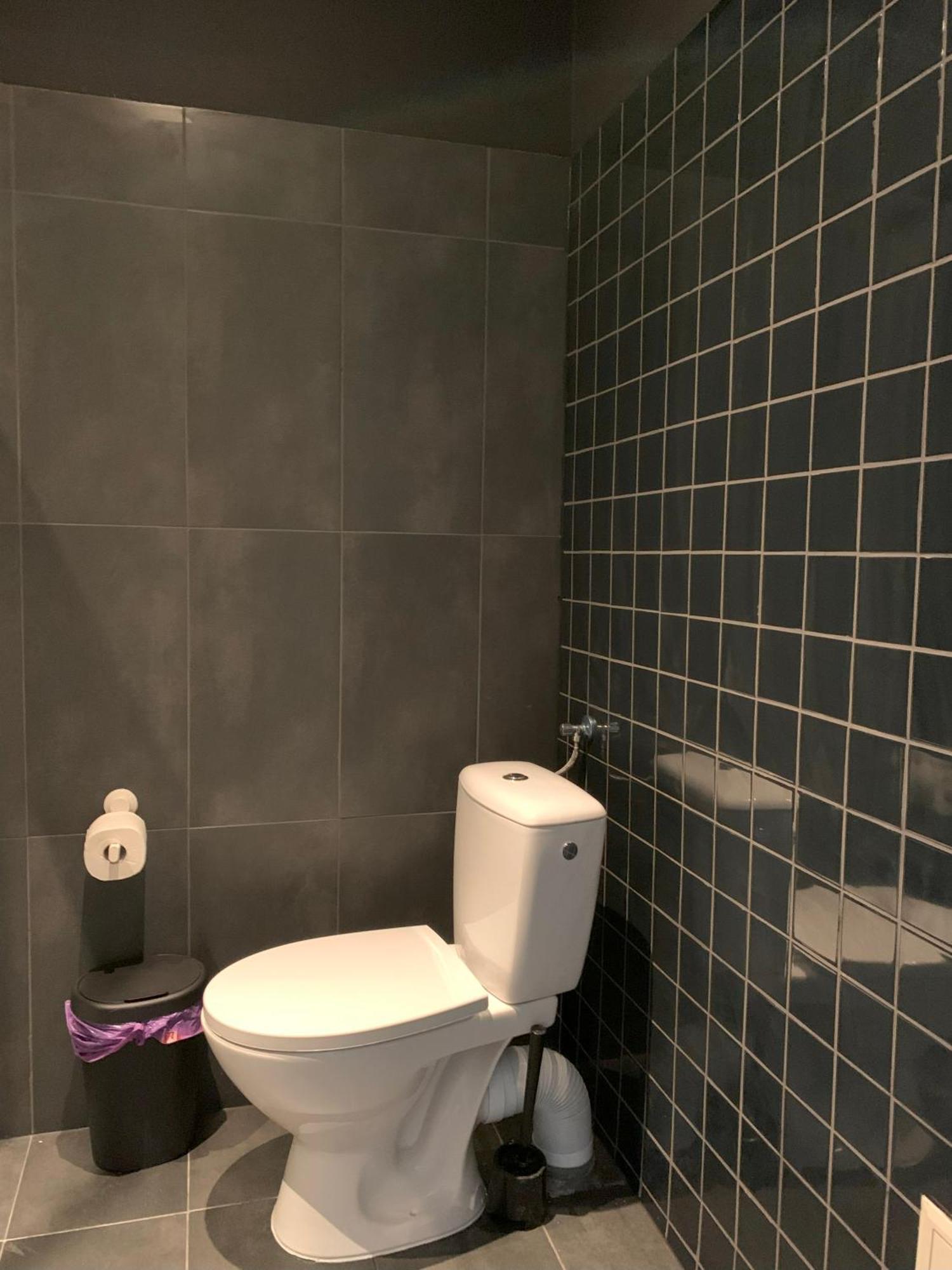 Hostel St48 *